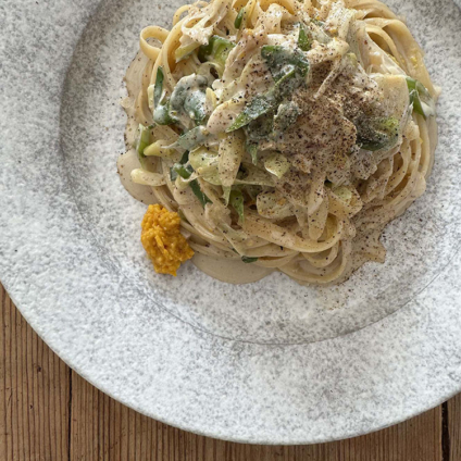フードスタイリスト上樂由美子 のGallery － 『長ネギとアンチョビと黄柚子胡椒のクリームソースフィットチーネ』